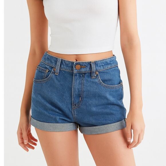 Urban Outfitters BDG Mid Rise Shortie Shorts - Picture 1 of 8